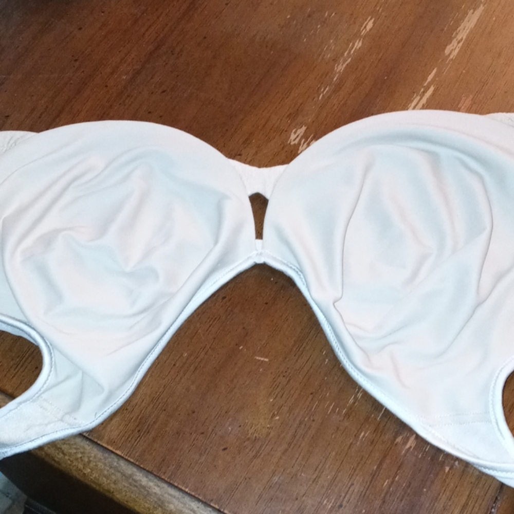 Bra - Picture 3 of 3
